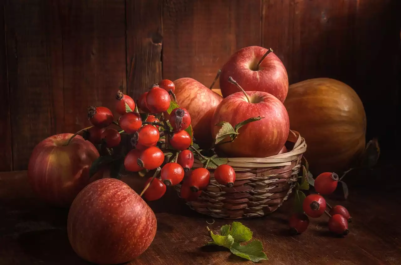 מתכוני קינוח הסתיו הטובים ביותר הכוללים תפוחים, אגסים ודלעת
